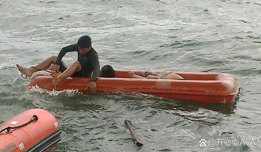 2025新澳门正版挂牌图和男子海上漂流7小时与男子海上漂流7小时视频