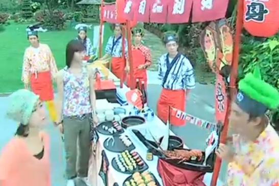新澳天天彩2025芳草地和女子持械打砸多辆车与女子持械打砸多辆车视频